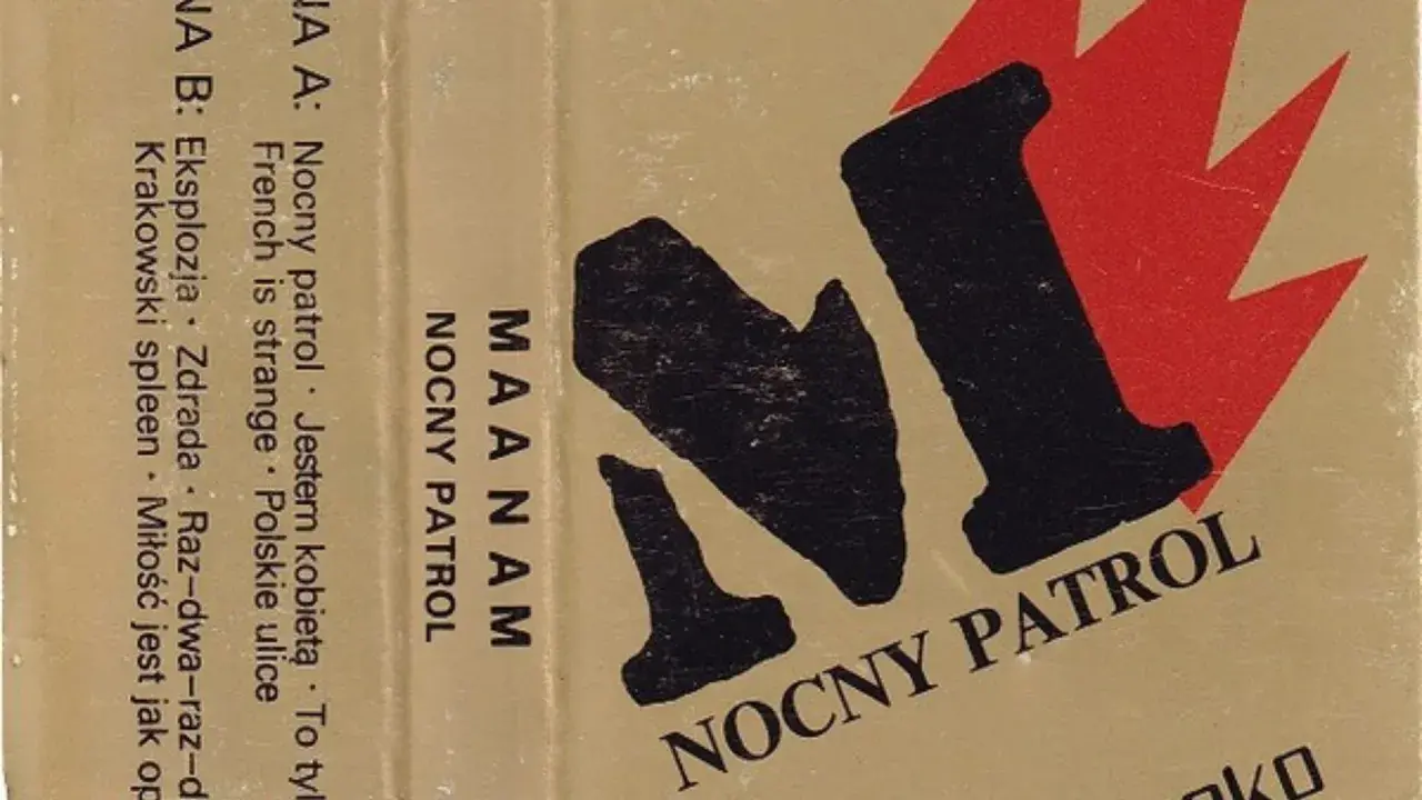 Okładka płyty MAANAM "NOCNY PATROL". Tekst piosenki "czekam na wiatr co rozgoni" jest częścią tytułów utworów.