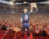 Ed Sheeran w Warszawie - tłumy ludzi, ile biletów sprzedano? Koncert na stadionie.