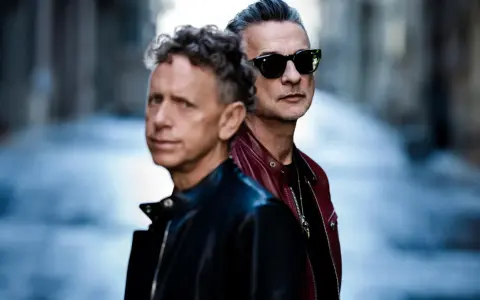 Dave Gahan i Martin Gore z Depeche Mode. Szukasz informacji, gdzie kupić bilety na koncert Depeche Mode?