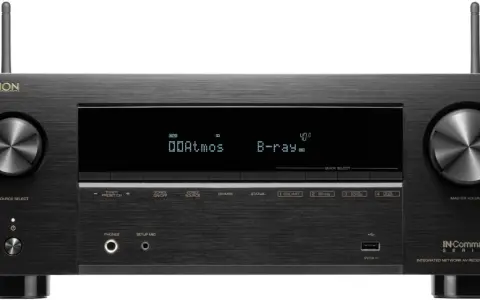 Amplituner Denon AVR-X2800H z obsługą Dolby Atmos i Blu-ray. Wybór między Denon a Yamaha to kluczowa decyzja dla audiofila.