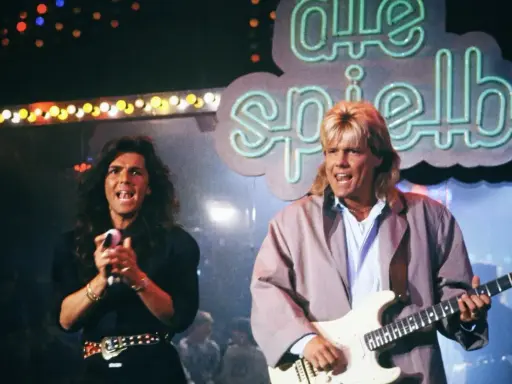 Thomas Anders i Dieter Bohlen z Modern Talking na scenie. Zastanawiasz się, ile kosztuje koncert Modern Talking?