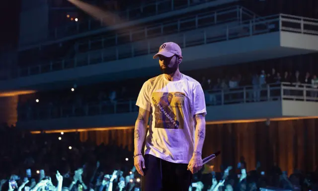 Eminem na koncercie w Polsce, tłum szaleje. Co sądzi Eminem o Polakach? Na pewno docenia ich energię!
